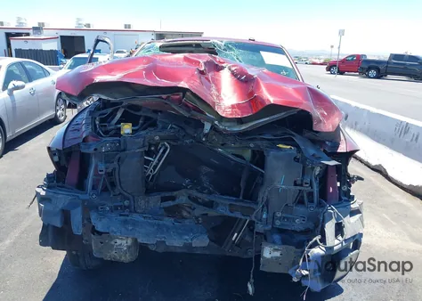 2017 Ram 1500 Express 4X4 5'7 Box from USA, damaged, VIN 3C6RR7KT2HG793717